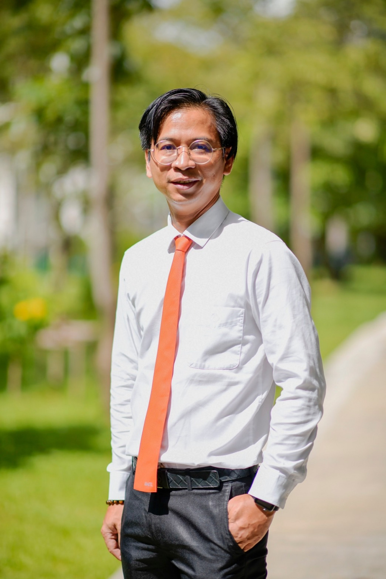 ผศ. ดร.ธงชัย พุฒทองศิริ